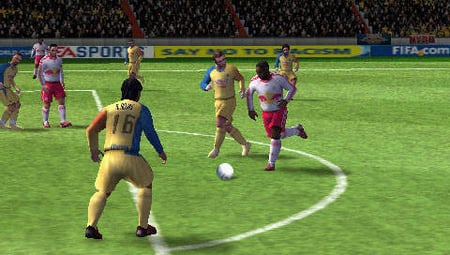 media/pim/fifa-12-5030931104312_8.jpg