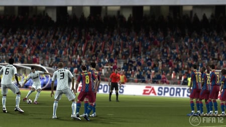 media/pim/fifa-12-5030931105036_8.jpg