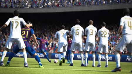 media/pim/fifa-13-3ds-5030931109867_5.jpg
