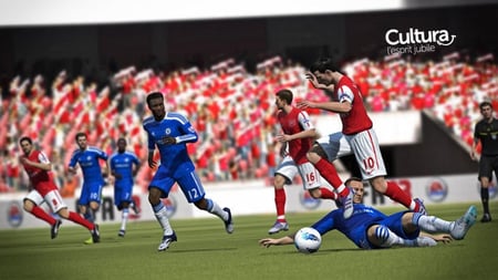 media/pim/fifa-13-5030931109683_4.jpg