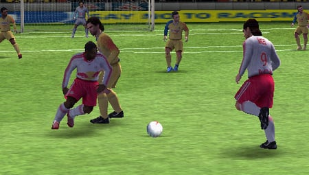 media/pim/fifa-2008-psp-5030931059179_11.jpg