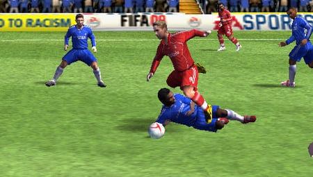 media/pim/fifa-2008-psp-5030931059179_2.jpg