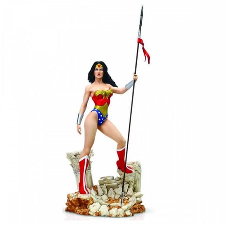 media/pim/figurine-wonder-woman-grand-jester-0028399218851_0.jpg