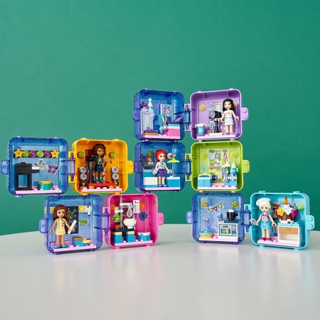 media/pim/friends-cube-jeu-andrea-5702016618860_15.JPG