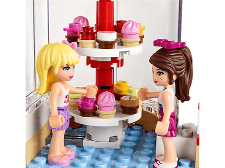 media/pim/friends-cupcake-cafe-hearthlake-city-5702015592093_14.jpg