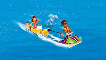 media/pim/friends-le-catamaran-5702015866460_10.jpg