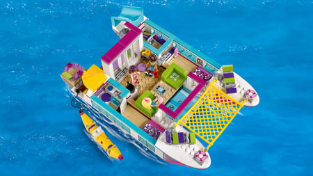 media/pim/friends-le-catamaran-5702015866460_12.jpg