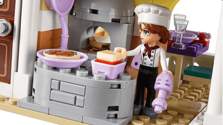 media/pim/friends-restaurant-heartlake-city-5702016537819_42.png