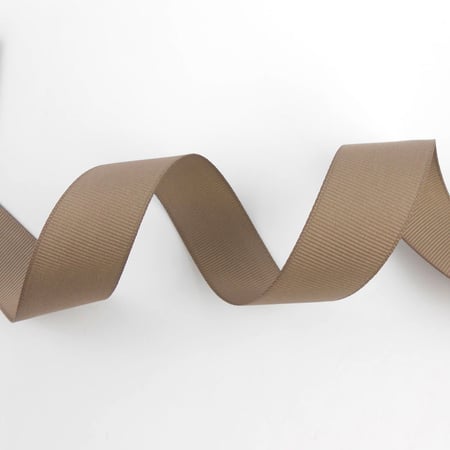 media/pim/gros-grain-taupe-25-mm-359831_1.jpg
