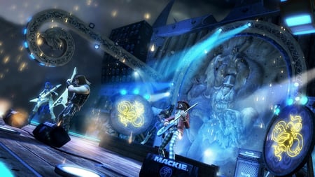 media/pim/guitar-hero-5-5030917072123_9.jpg