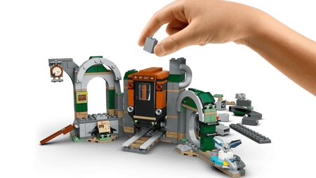 media/pim/hidden-le-metro-de-newbury-5702016616118_28.png