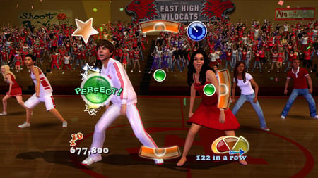 media/pim/high-school-musical-3-dance-wii-8717418181987_4.jpg