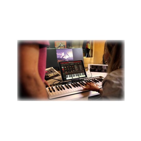 media/pim/i-o-49-clav-cont-midi-49t-mac-pc-ios-8025813650039_7.JPG
