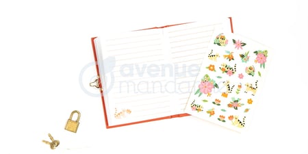 media/pim/journal-intime-chats-et-fleurs-3609510552060_1.jpg