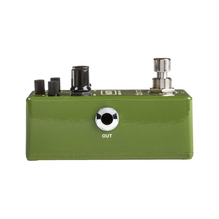 media/pim/m281-thump-bass-preamp-0710137120600_2.JPG