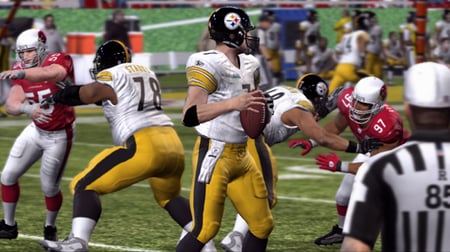 media/pim/madden-10-5030931074851_2.jpg