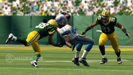 media/pim/madden-nfl-25-5030931112188_10.jpg