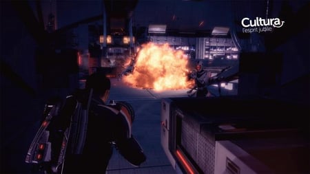 media/pim/mass-effect-2-classics-5030931095160_7.jpg
