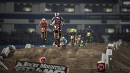 media/pim/monster-energy-supercross-8057168501728_6.jpg