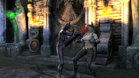 media/pim/mortal-kombat-vs-dc-universe-ps3-5037930110825_10.jpg