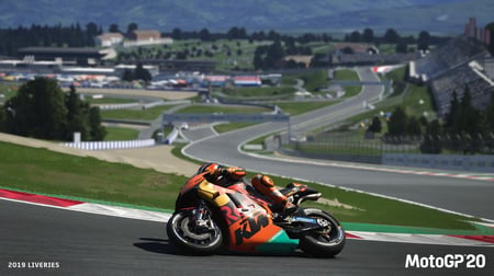 media/pim/moto-gp-2020-8057168500714_4.jpg