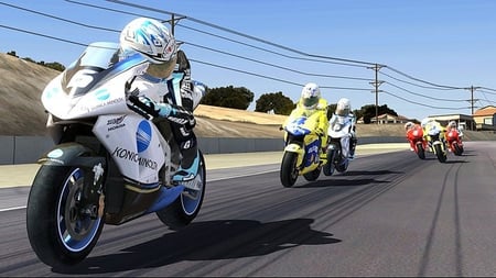 media/pim/moto-gp-ultimate-racing-technology-urt-6-xbox360-4005209074117_5.jpg