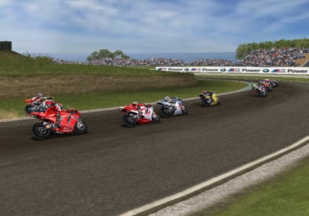 media/pim/motogp-07-ps2-5055060924013_6.jpg