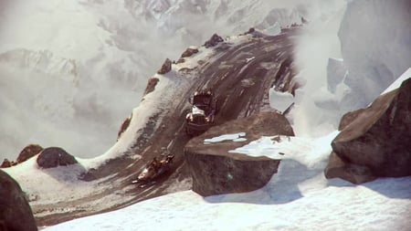 media/pim/motorstorm-artic-edge-0711719122050_5.jpg