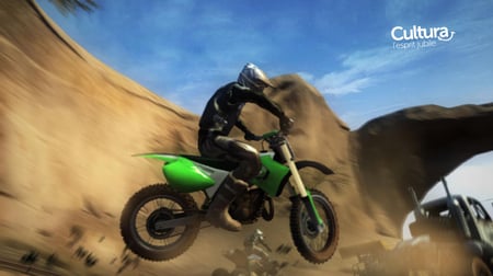 media/pim/motorstorm-essentials-0711719232346_4.jpg