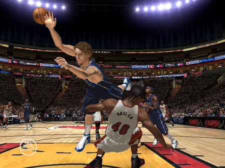 media/pim/nba-live-07-ps2-5030931054099_6.jpg