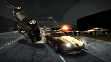 media/pim/need-for-speed-most-wanted-game-cube-5030931046070_10.jpg