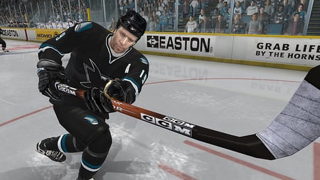 media/pim/nhl-2k7-5026555400084_2.jpg