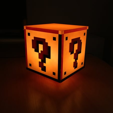 media/pim/nintendo-lampe-usb-super-5055964701000_0.JPG
