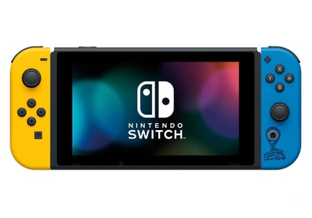 media/pim/nintendo-switch-fortnite-0045496453237_6.jpg