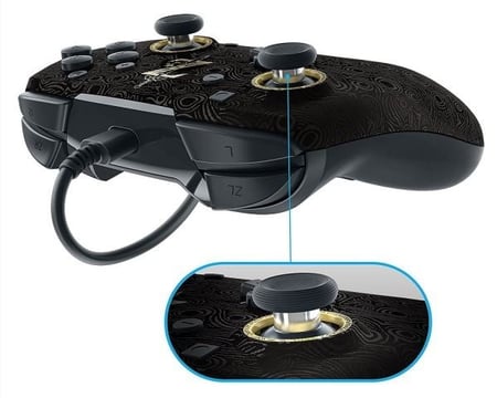 media/pim/pdp-manette-filaire-zelda-breath-0708056061951_5.JPG