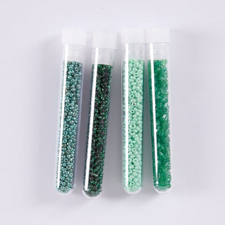 media/pim/perles-rocaille-4-tube-prairie-3700408394660_1.JPG