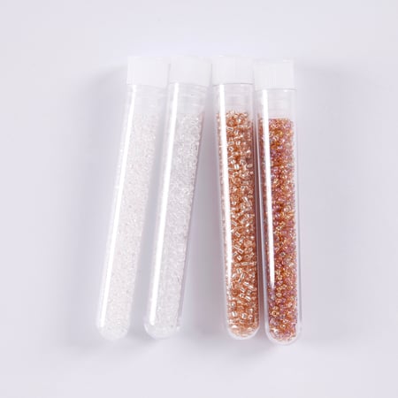 media/pim/perles-rocaille-4-tubes-blanc-3700408394639_1.JPG