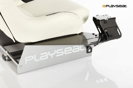 media/pim/playseat_-gearshiftholder-pro-2.jpg