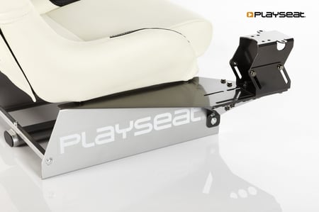 media/pim/playseat_-gearshiftholder-pro.jpg