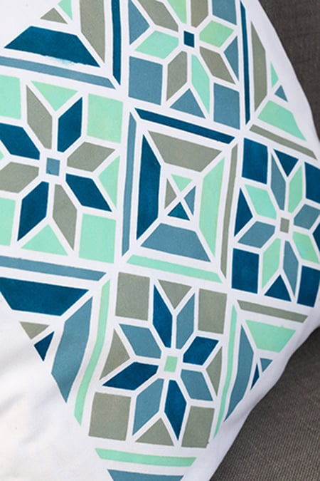 media/pim/pochoir-30x30-carreau-deco-pochoir-30x30-carreau-deco-classique-5414135024520_23.jpg