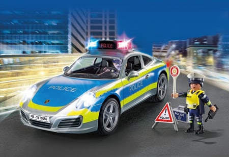 media/pim/porsche-911-carrera-4s-police-4008789700667_2.JPG