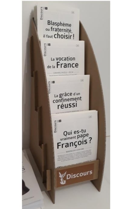 media/pim/presentoir-de-table-30-ex-discours-tequi-9782740323588_0.jpg