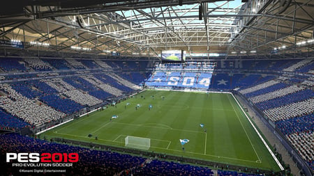 media/pim/pro-evolution-soccer-2019-4012927112663_6.jpg