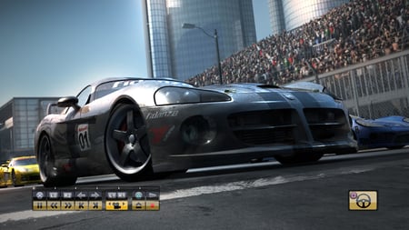 media/pim/race-driver-grid-x360-5024866336375_2.jpg