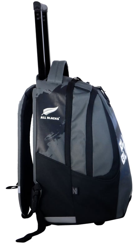 media/pim/sac-a-dos-47cm-roul-all-blacks-sac-a-dos-47cm-roul-all-blacks-3700516208538_1.jpg