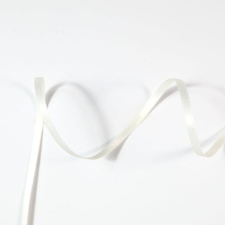 media/pim/satin-double-face-ivoire-nacre-3-mm-359589_1.jpg