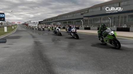media/pim/sbk-2011-superbike-world-championship-8011642020228_3.jpg