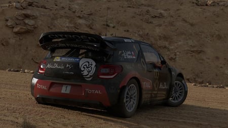 media/pim/sebastien-loeb-8059617104023_4.jpg