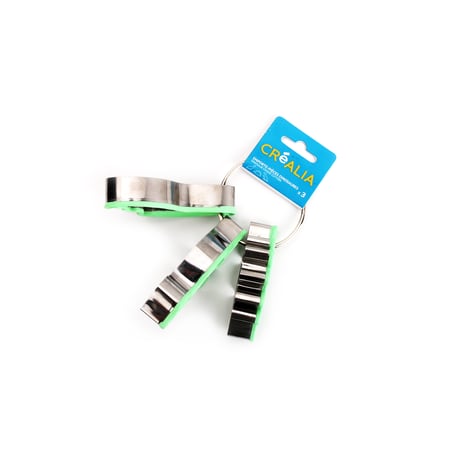 media/pim/set-3-emporte-pieces-dinosaures-3700408437800_2.jpg