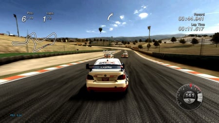 media/pim/superstars-racing-v8-x360-8033102490433_6.jpg